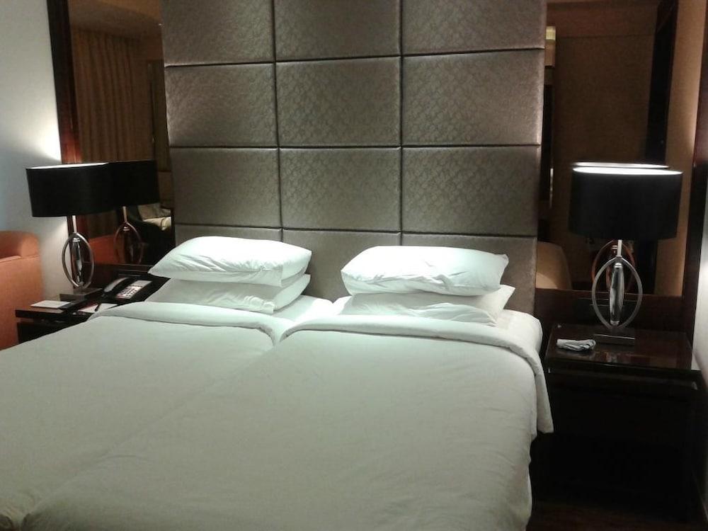 Zone By The Park , Bani Park Jaipur Hotell Exteriör bild