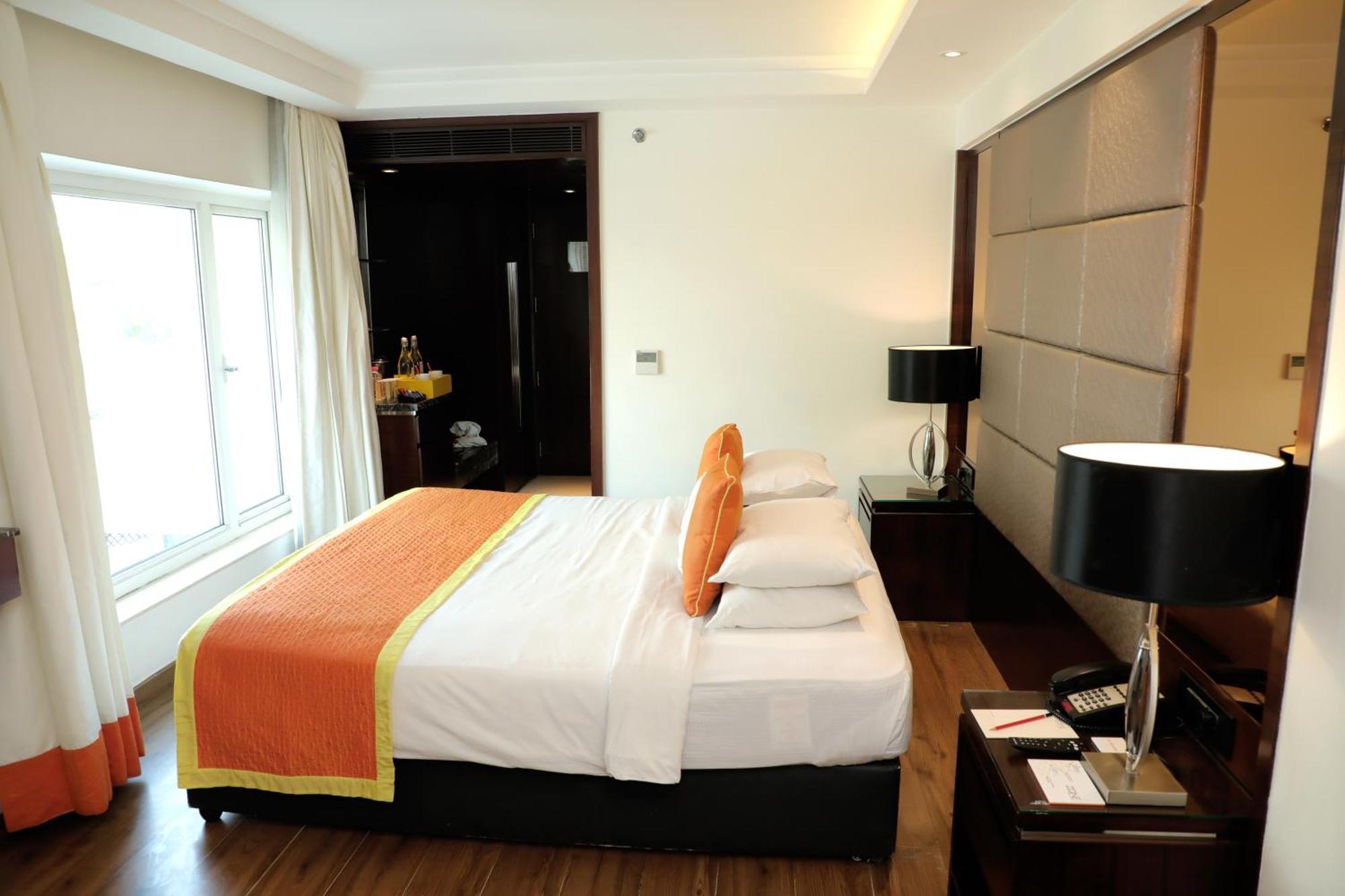 Zone By The Park , Bani Park Jaipur Hotell Exteriör bild