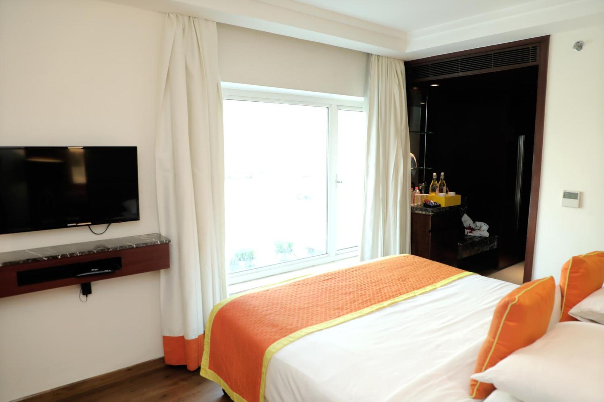 Zone By The Park , Bani Park Jaipur Hotell Exteriör bild